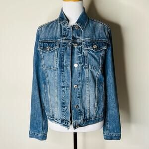 GAP Saddle Blue Icon Denim Jacket